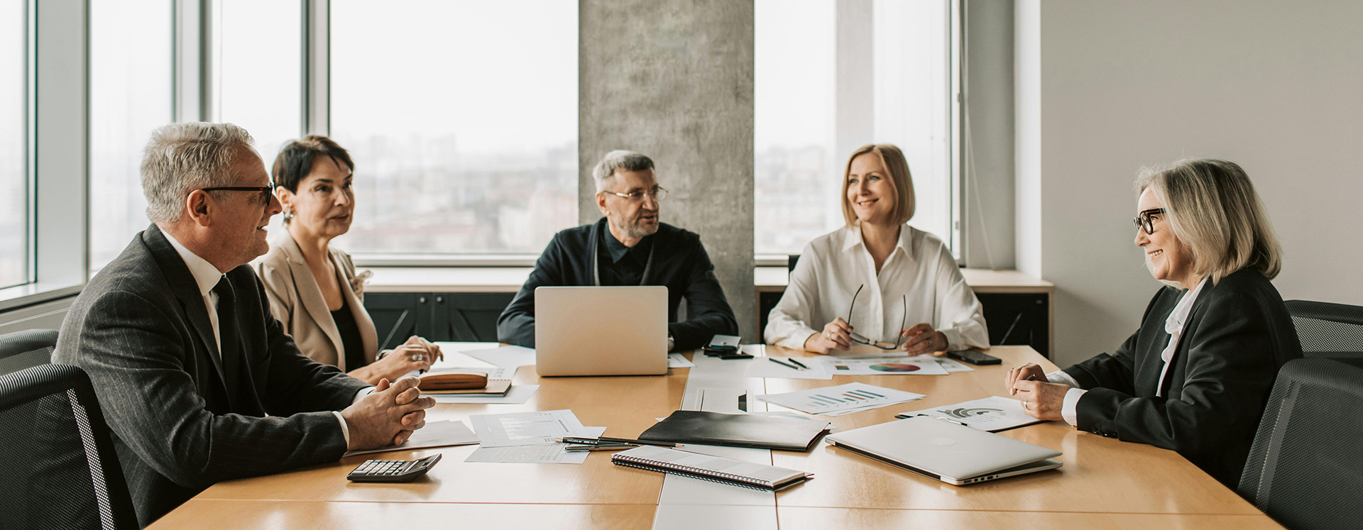 info@castroeliseev.com 34 690036550