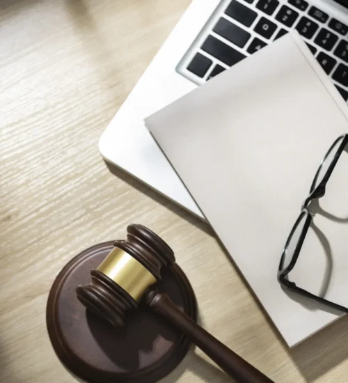 Abogado especialista en extranjería y derecho internacional